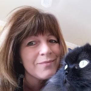 Meet your Posher, Louise